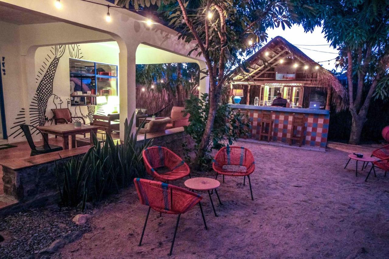 Todos Santos Hostel super fast&stable satellite wifi Esterno foto